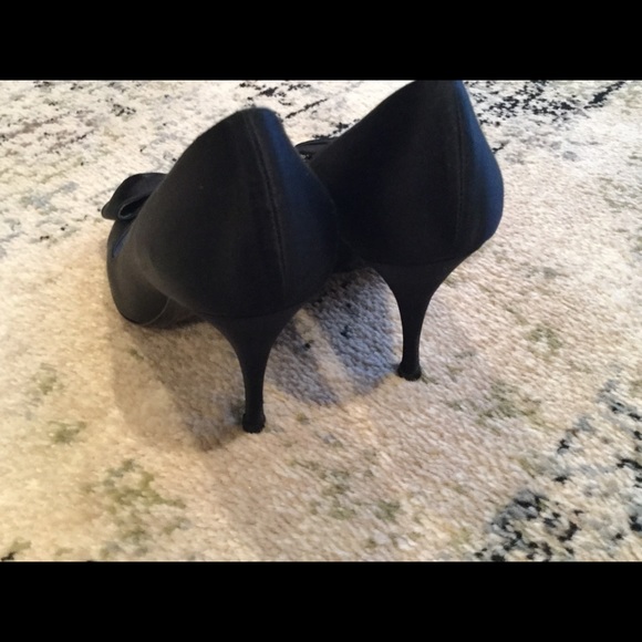 Stuart Weitzman Black Satin Peep Toe Heels - Picture 3 of 8